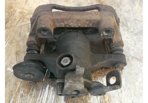 Супорт задній правий Renault Kangoo, 4х4, 7701207478